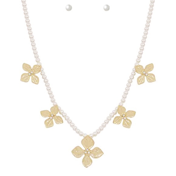 Flower Station Choker Set - Picture 1 of 2
